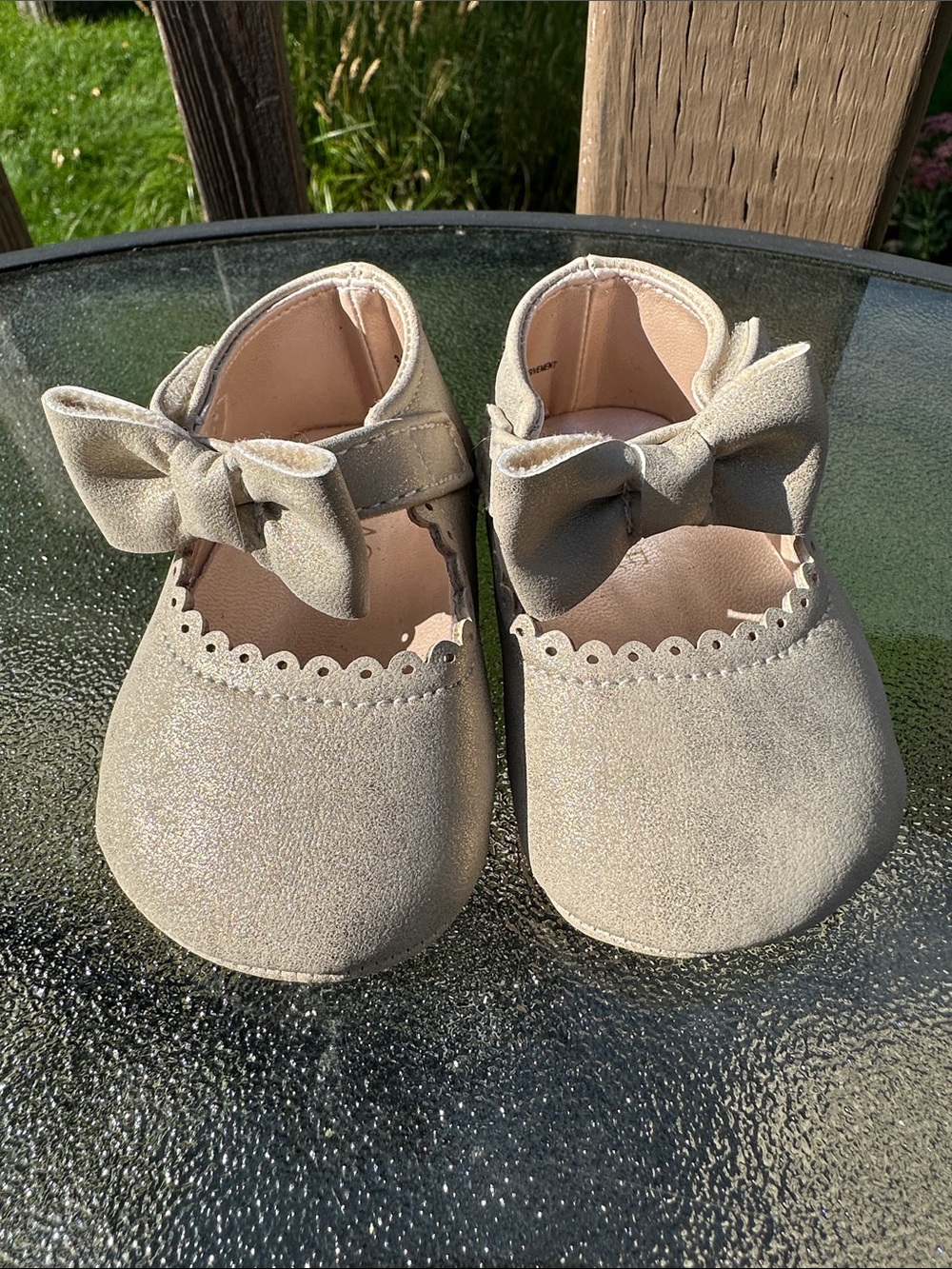The Children's Place Mary Jane shoe w/Velcro opening, Light Beige, 3-6 months